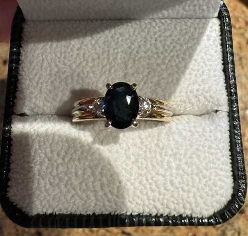 Vintage 14k & 18k Yellow And White Gold Sapphire Diamond Ring