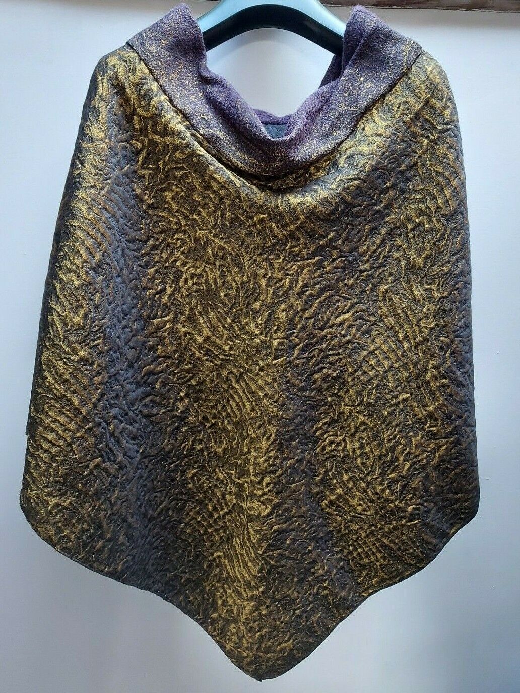 Foto 1 di 2