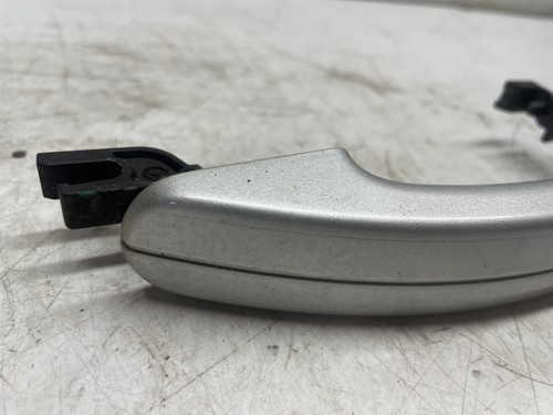 MANIGLIA PORTA FORD FOCUS MK3.5 MOONDUST SILVER 2015 - 2018 - Foto 2 di 7