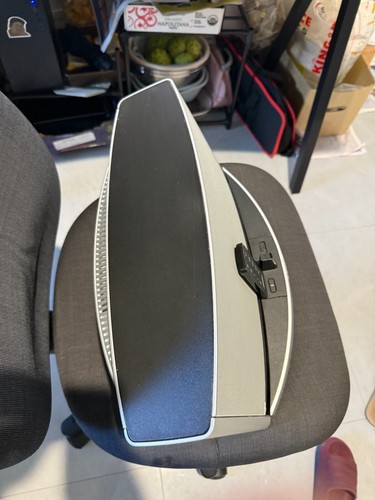Bose Sounddock 10 Digital Music System With Bluetooth Adapter - Picture 2 of 3