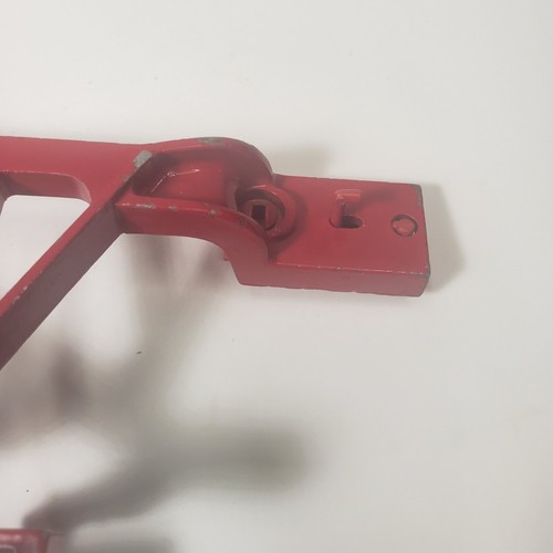 Ertl - International Ted 4 tractor plow Turning Plow - Picture 4 of 11