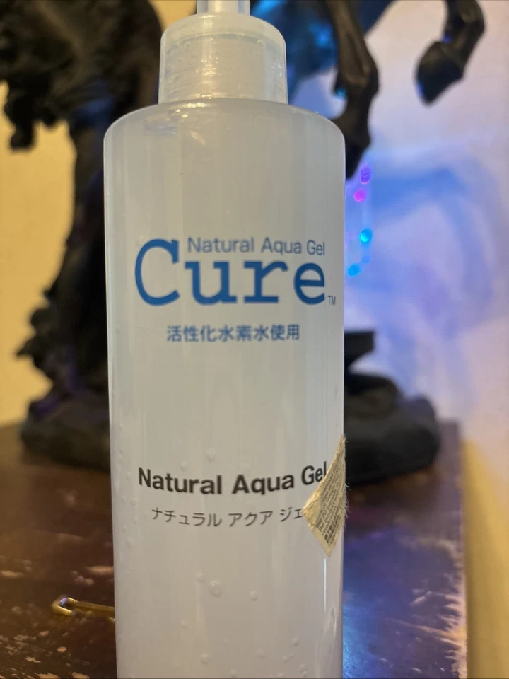 Cure by Toyo | Exfoliante suave Aqua Gel | Piel clara y suave | No abrasivos... Foto 2 de 4