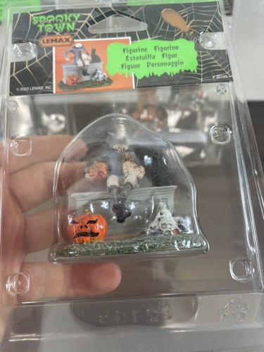 LEMAX Spooky Town Collection Set 6 Zubehör Retired Pieces Creepy Town - Bild 9 von 9
