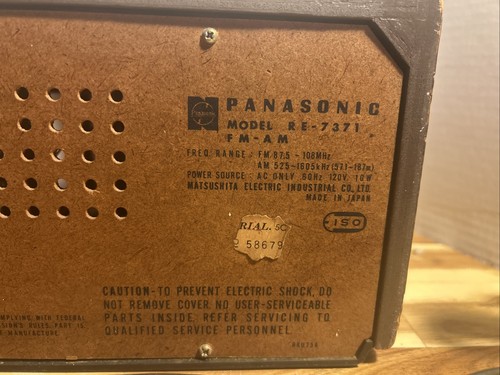 Panasonic RE-7371 Solid State AM FM Table Top Radio Wood Case - Picture 6 of 9