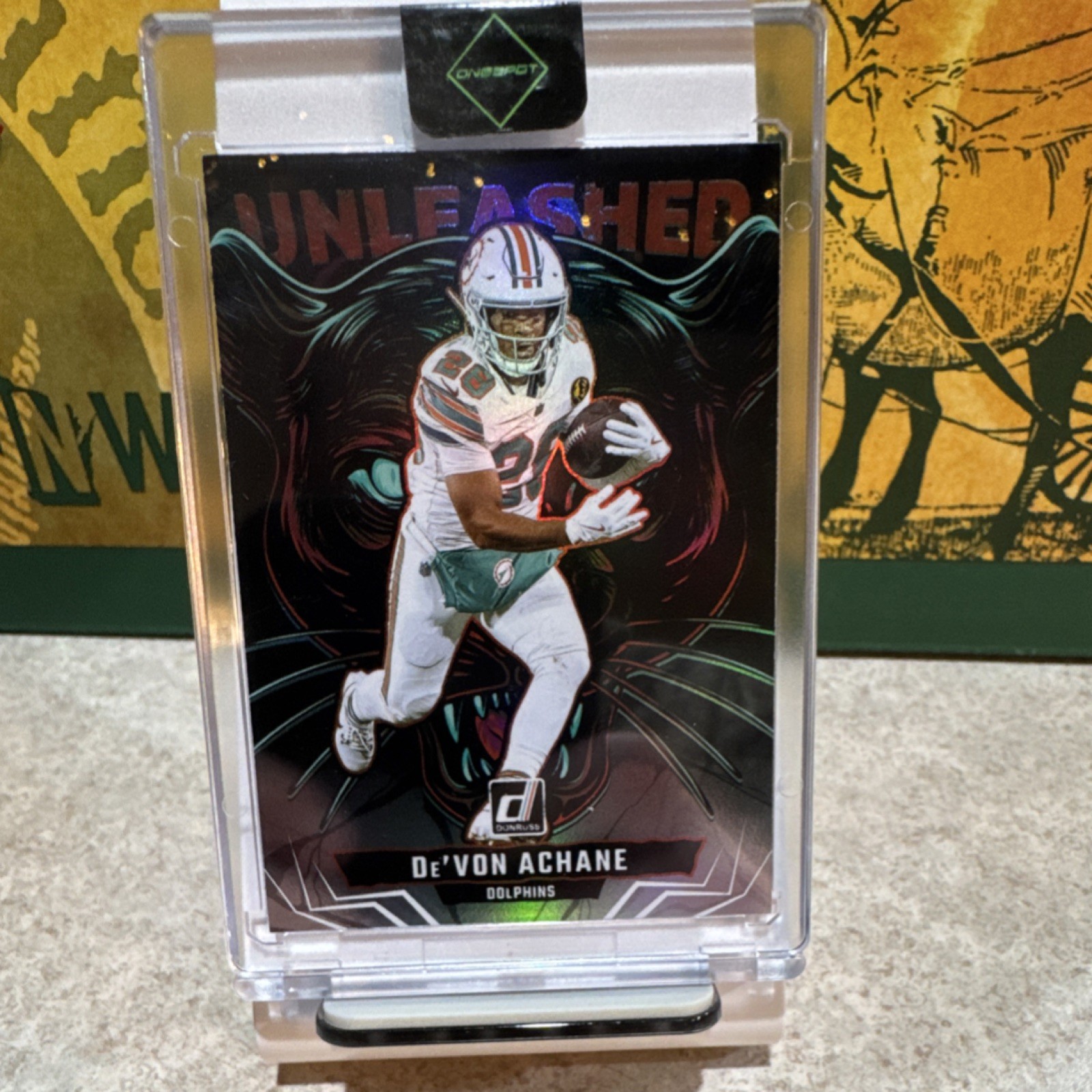 2025 Panini Donruss Unleashed De'Von Achane #21 Miami Dolphins Football Insert