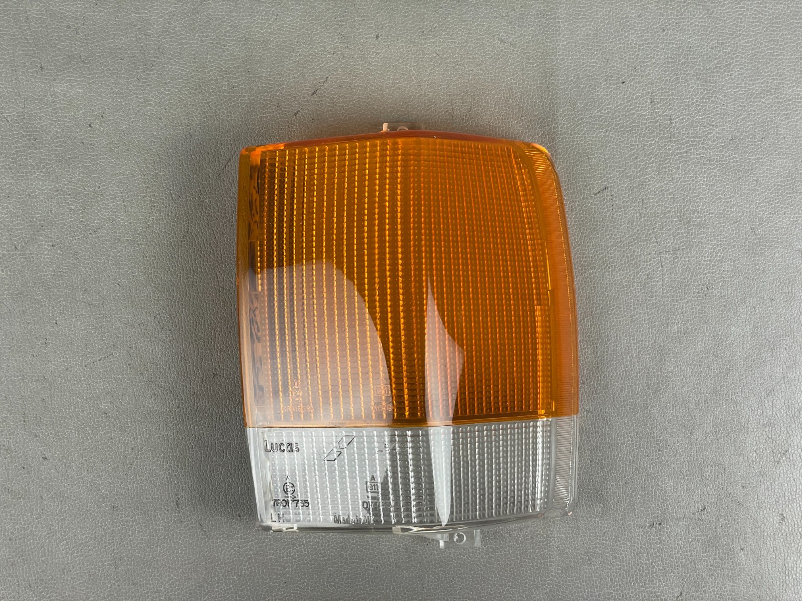 New! 1981–1992 Bentley Mulsanne Left Driver LH Side Lens Front Sidelamp OEM