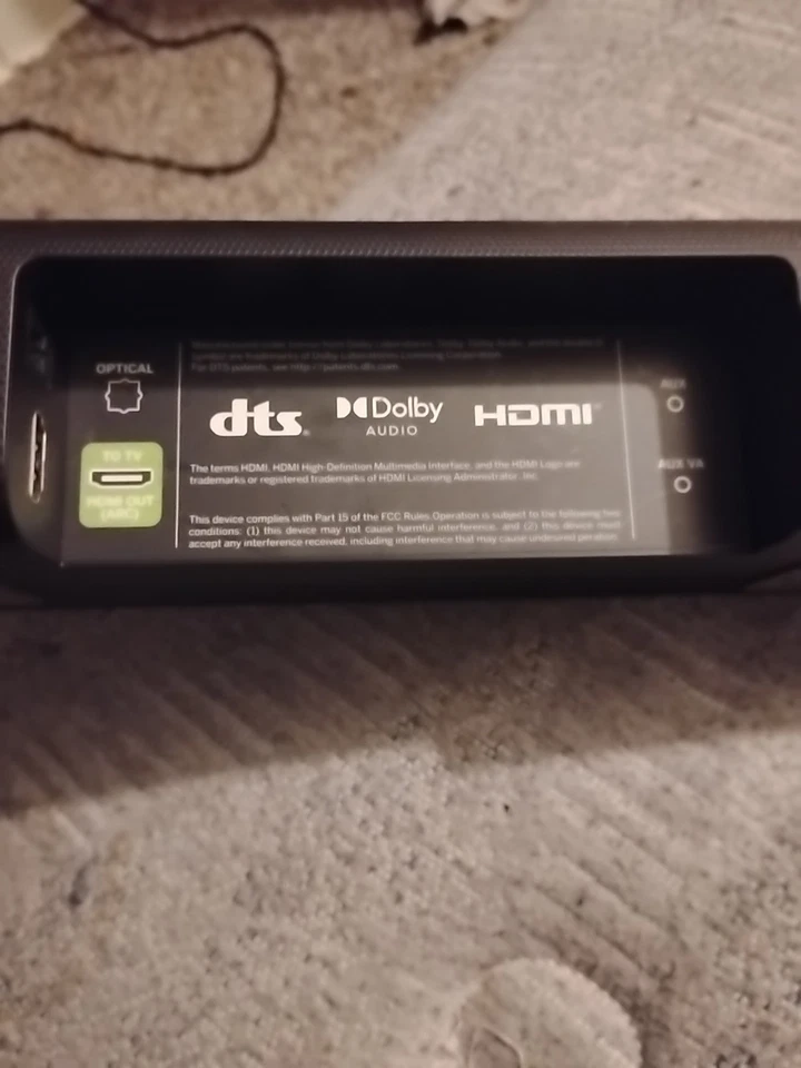 Color Negro VIZIO Barra de Sonido Bluetooth HDMI DTS HDMI DOLBY AUDIO Dolby Audio Nuevo Foto 2 de 2