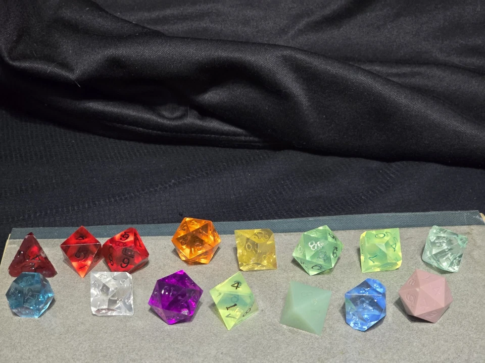 Vtg Gamescience Precision Dice Lot 15pc Sharp Edge DND RPG Polyhedral w/rare - Image 2 of 4