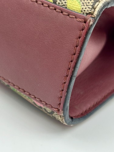 Borsa a tracolla Gucci GG Supreme tela stampa fiori catena argento lucchetto piccola GG - Foto 9 di 14