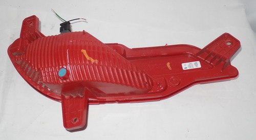2020 - 2023 Buick Encore Rear Bumper Reflector (Left/Driver) OEM - NICE - Picture 3 of 4