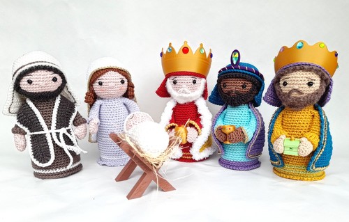 Handgemachte Krippefiguren Weihnachten – Heilige Drei Könige Maria Josef & Jesus - Bild 8 von 10