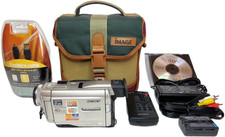 Sony DCR-TRV8 Mini Videocamera DV, 3,5" LCD, Ideale per Digitalizzazione, Vacanze