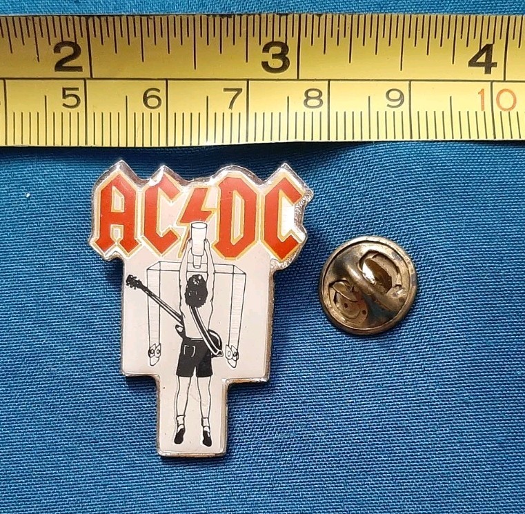 Picture 1 of 3