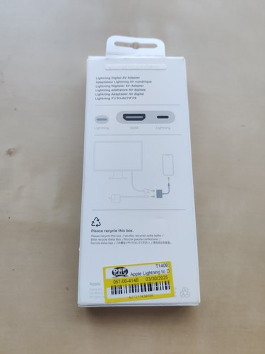 GENUINE Original Apple Lightning To Digital AV Adapter MW2P3AM/A A1438 White - Picture 2 of 3