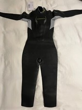 Neosport women  s 5/3mm Full Tri Wetsuit, size 4
