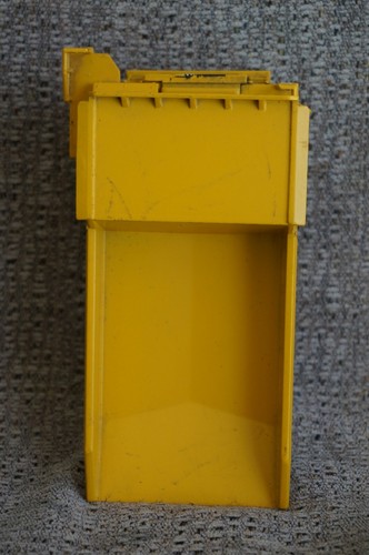 NZG Modelle No. 222 Caterpillar / CAT Dump Truck #1 - 1:50 scale - West Germany - Picture 9 of 9