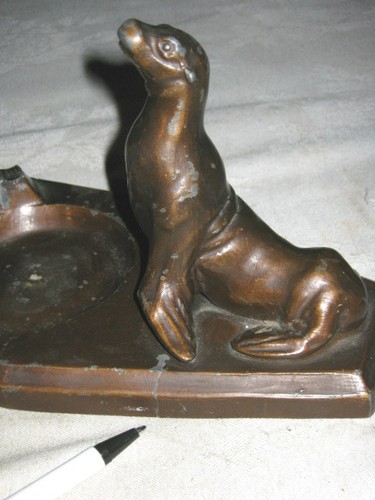 ANTIQUE RONSON USA ART DECO SEA SEAL ART STATUE GLASS KEY COIN TRAY BOWL ASHTRAY - Picture 4 of 6