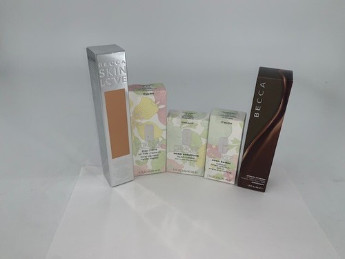 Set of 5 Global Beauty Make up products for $100. - 第 4/16 張圖片