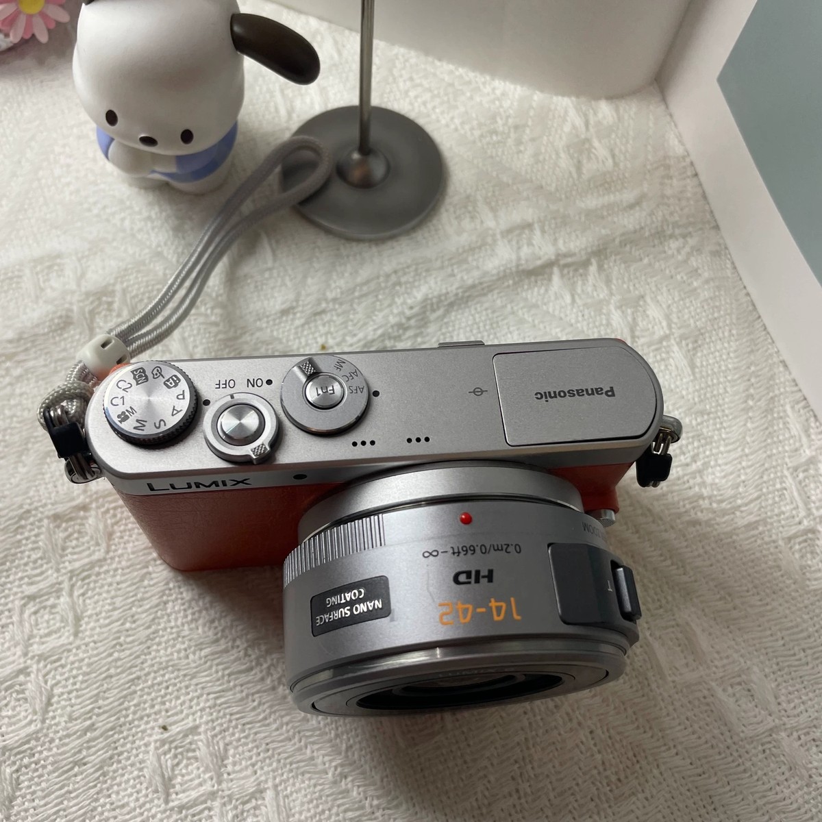 Panasonic LUMIX DMC-GM1 Digital Camera W/LUMIX G X Vario