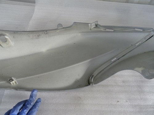 E. Piaggio Fly 125 Fairing Side Rear Left Side Panel Cover 612986 - Picture 6 of 8