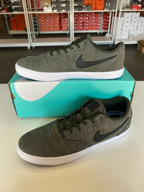 Nike Men S Sb Check Solar Cnvs Prm Skate Shoe 10 5 For Sale Online Ebay