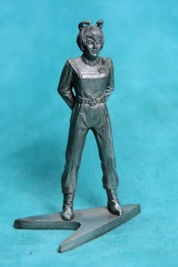 1997-Star-Trek-Starfleet-Academy-Andorian-Pewter-Figurine-by-Interplay-3-034
