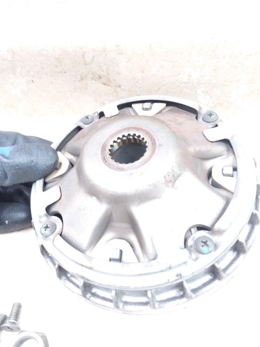 Suzuki AN400 Burgman Engine Drive Clutch 2003 2004 2005 2006 UO AP-400 - Picture 2 of 5