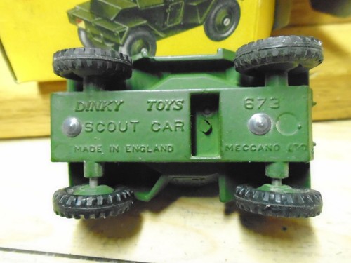 VINTAGE DINKY TOYS Metal MECCANO 673 ARMY SCOUT CAR w/Dirver+Orig Box Exc+Deal - Picture 6 of 9