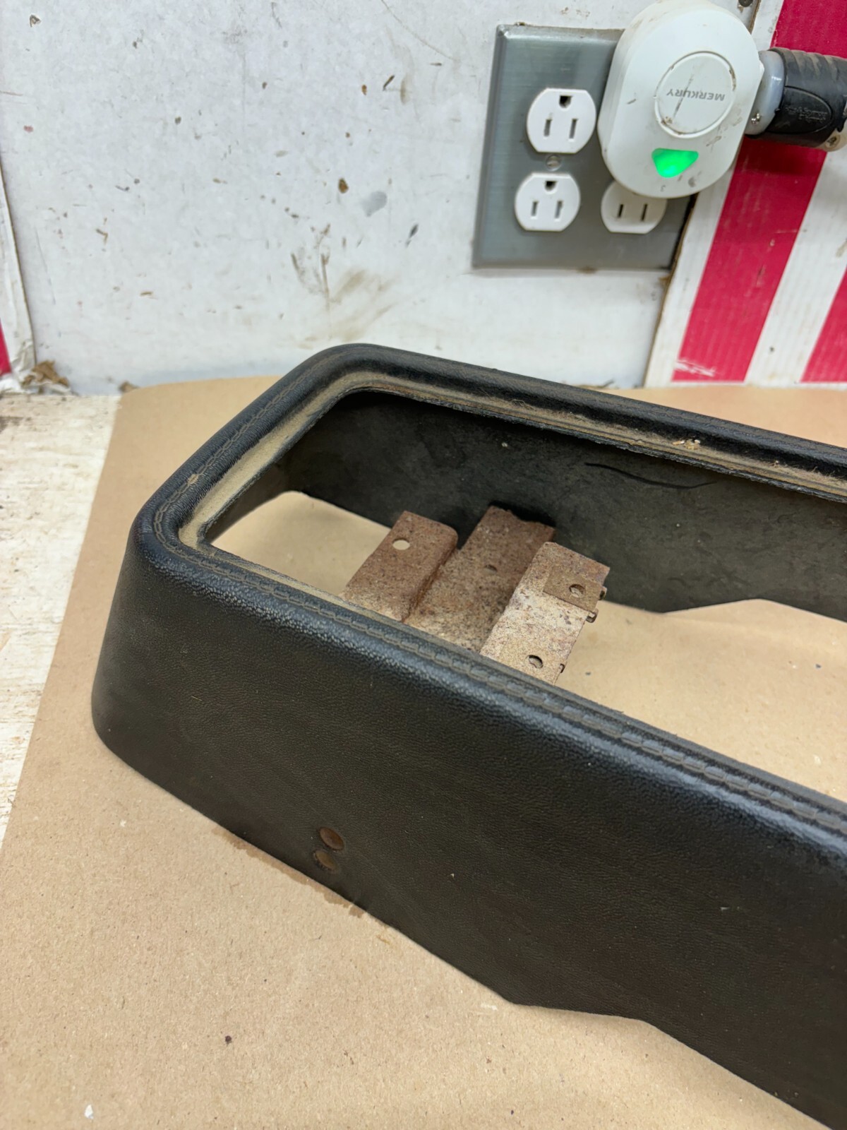 Picture 5 of 24