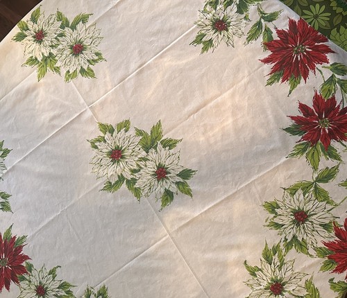 Vtg 50s 60s Holiday Christmas 100% Cotton Table Cloth 60” X 67” Poinsettias - Picture 2 of 5