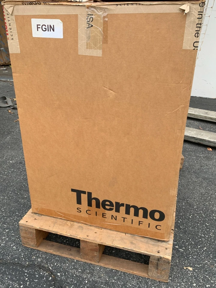 Sistema de Extractor de Solvente Acelerado Thermo Dionex ASE 150 066401 con Dionio Foto 2 de 4