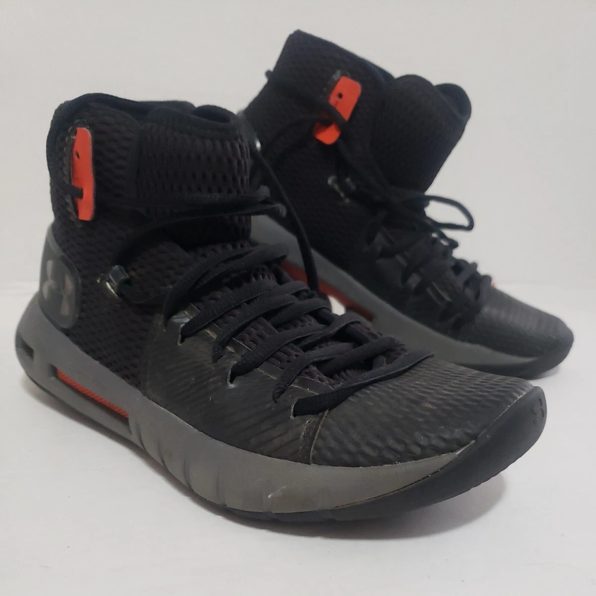 Under Armour HOVR Havoc size 6.5 Black Red Basketball shoes Used
