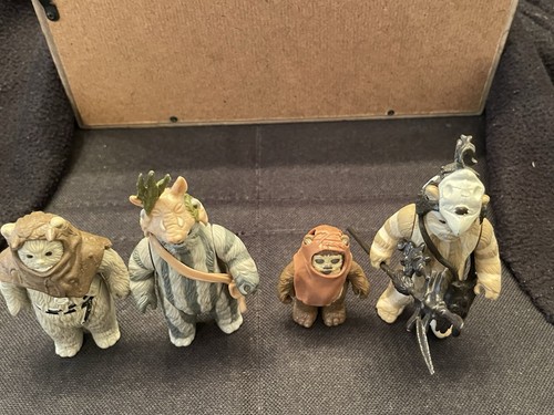 Star Wars Vintage Wicket Teebo Chirpa Logray Ewoks Figures Original Kenner #7 - Picture 4 of 20