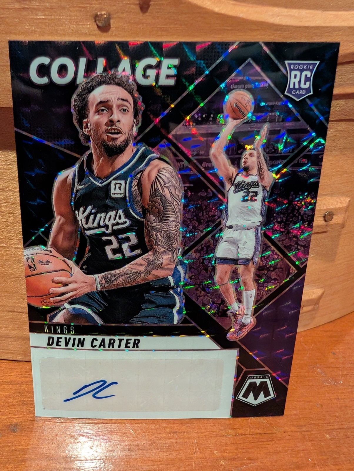 Panini 2024-25 Mosaic Collage Autographs Prizm Rookie 1/1 Auto Devin Carter RC view 2