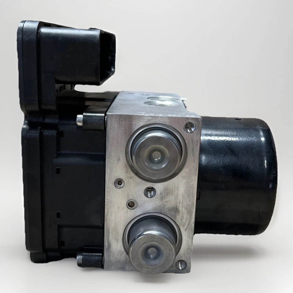 Módulo de bomba de freno ABS reacondicionado Jeep Grand Cherokee 2007 | P52124492AB Foto 2 de 4