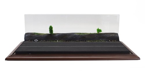 MODELLISMO AUTO STATICO VETRINA ESPOSITORE DIORAMA BASE STRADA SCALA 1/43 - Foto 2 di 4