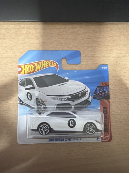 Hot Wheels HONDA CIVIC TYPE R white 2026 011/250 CaseA