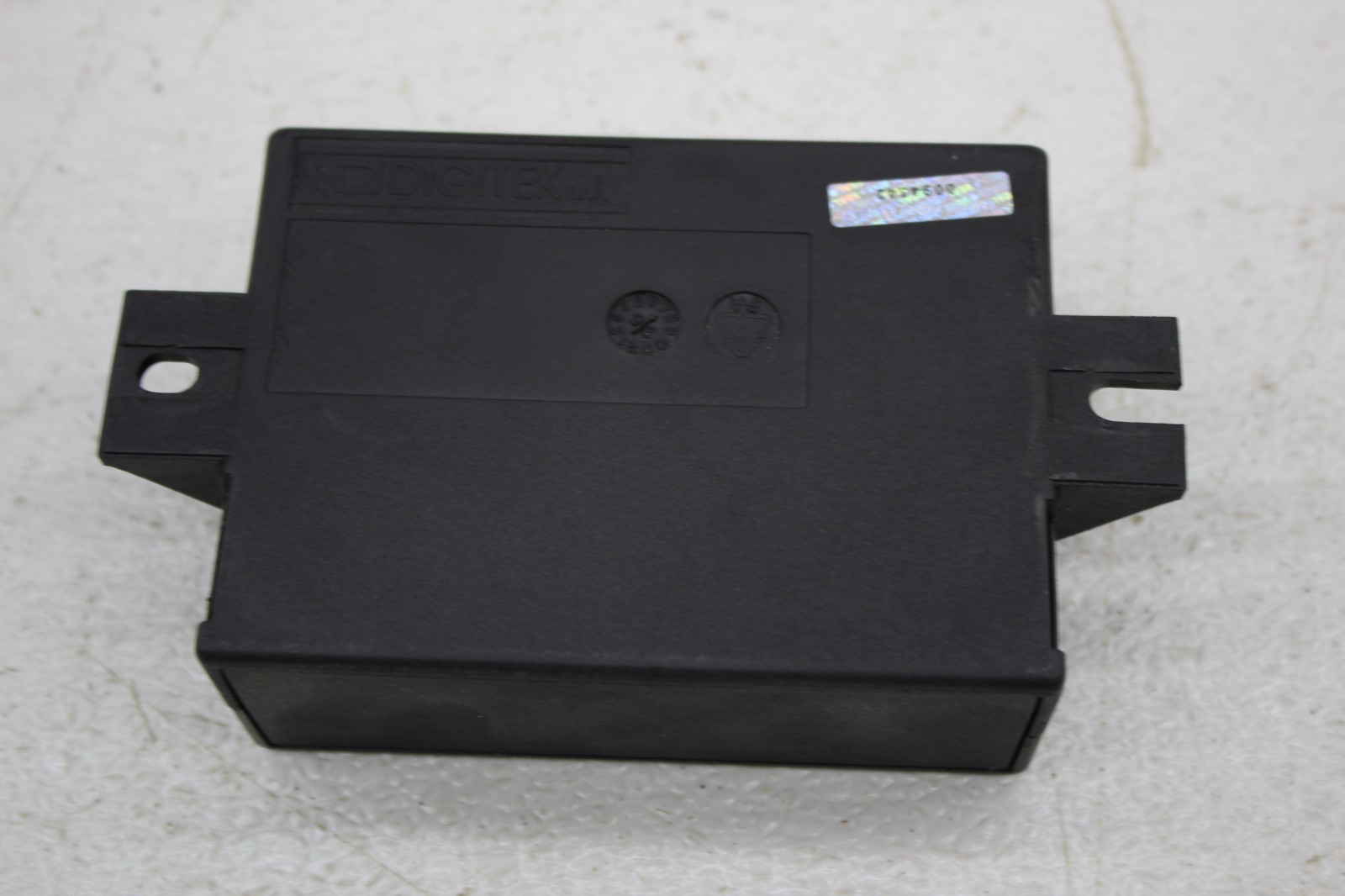 99-01 FERRARI 456 M DIGITEK CENTRAL CONTROL MODULE BOX TE CONNECTIVITY