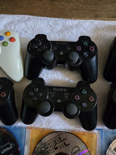 PS3, Xbox, Wii Controller Lot And Games Lot As Is Defective - Picture 5 of 7