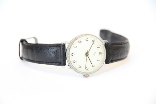 Vintage Russian Soviet Watch СВЕТ SVET Raketa USSR 2609 Hand Winding Movement - Picture 7 of 7