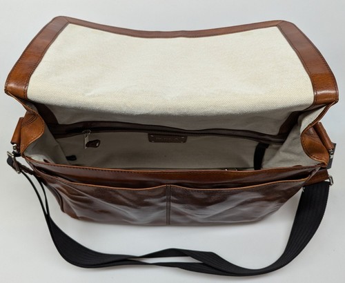 Bosca Old Leather Amber Messenger Bag #802-27 - Picture 7 of 8