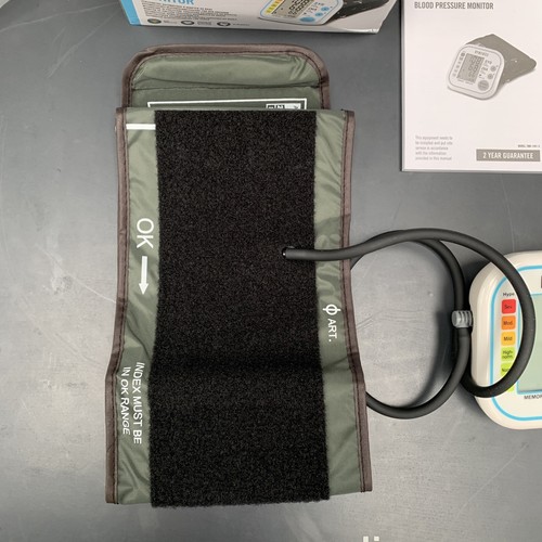 HoMedics Automatic Blood Pressure Monitor Upper Arm - Only Used Twice! - Picture 3 of 3