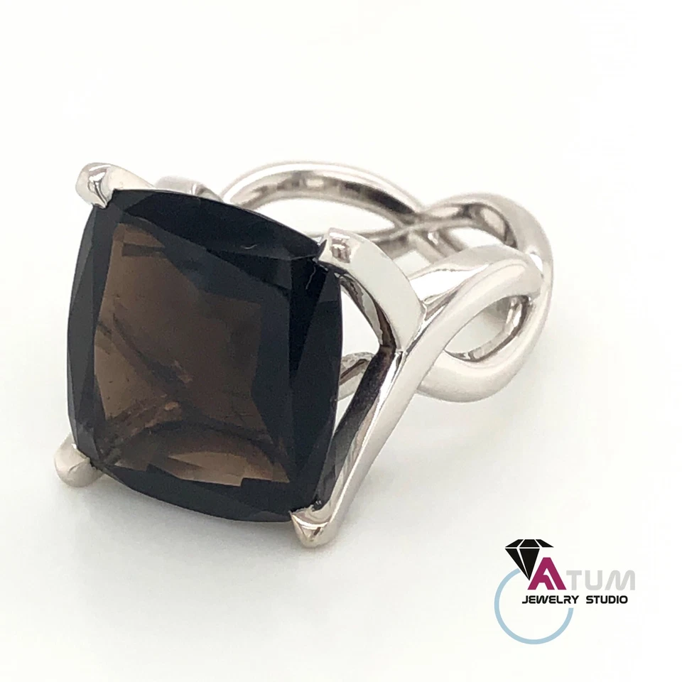 Anillo de cuarzo ahumado de 15 quilates corte cojín, tamaño 8, oro blanco de 14K Foto 3 de 3