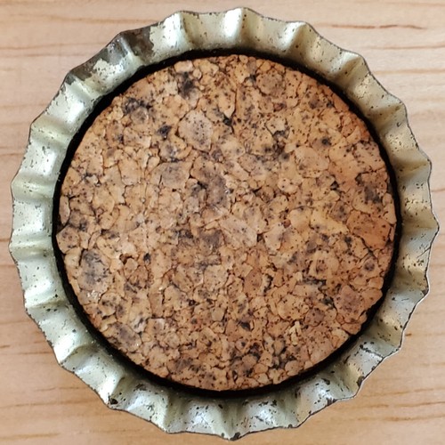 Vintage King Bee GRAPE SODA Cork Lined bottle cap; 1950's; Unused; NOS - Picture 2 of 8