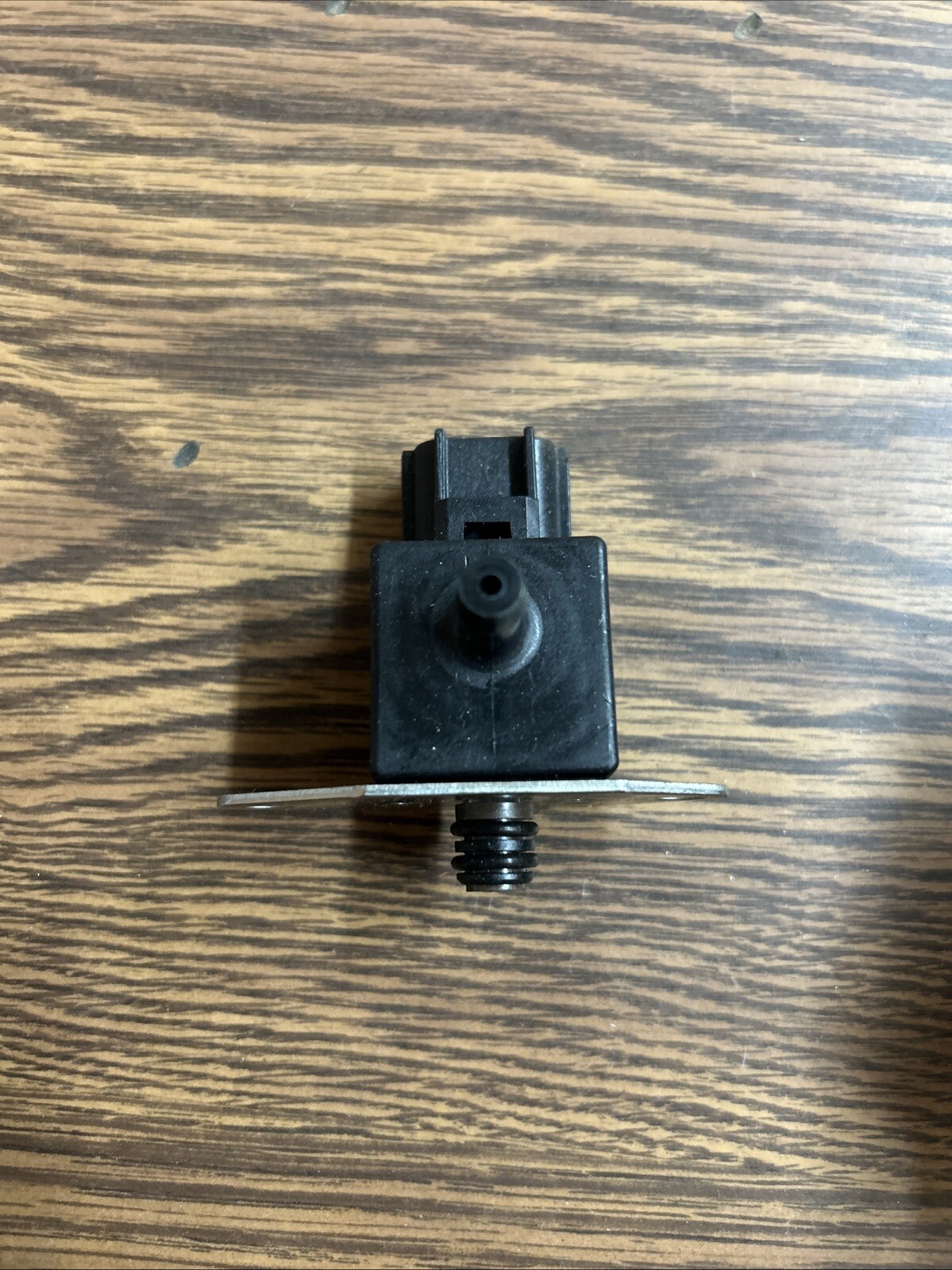 Picture 2 of 3