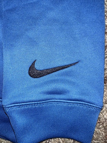 Nike Big Kids (Boy’s) Dri-Fit FC Libero Football Blue Hooded Sweatshirt - Picture 5 of 14