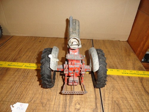Ford 6000 1/12 diésel con caja - Imagen 4 de 12