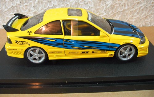 Hot Wheels Honda Civic Exclusive Super Street Edition Yellow Car Die-Cast 1:18 - Picture 6 of 12