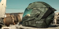 ICON AIRFLITE BATTLESCAR 2 CAMO REBEL URBAN MOTORCYCLE CRASH HELMET GREEN BLACK