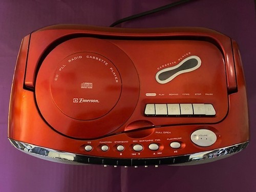 Emerson Red Radio/CD & Cassette Player Boombox - Model #PD3500RD - Y2K Era - Picture 6 of 14